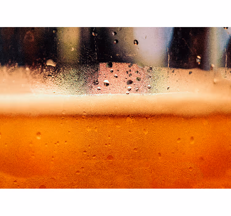 Fotomurale per cucina liquido di birra - TenStickers