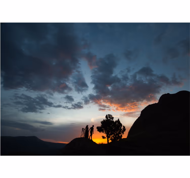 Fotomurale paesaggi silhouette al tramonto - TenStickers