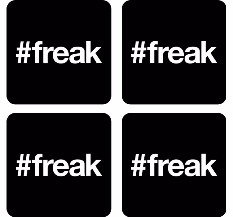 Sottobicchieri nerd sfondo nero con hashtag - TenStickers