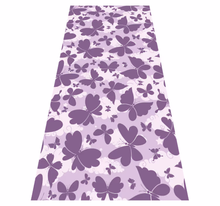 Tappeto vinile viola motivo farfalle su cielo nuvoloso - TenStickers