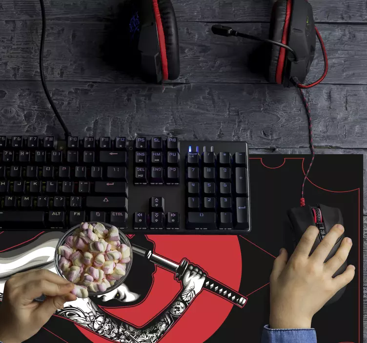 Tappetino mouse gaming abbraccio del guerriero samurai - TenStickers