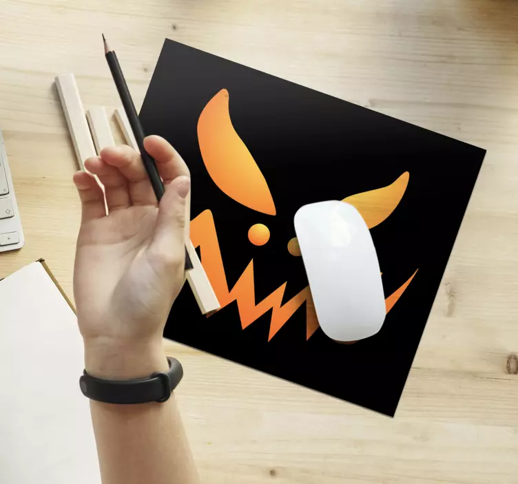 Tappetino mouse gaming faccia bestia arrabbiata - TenStickers