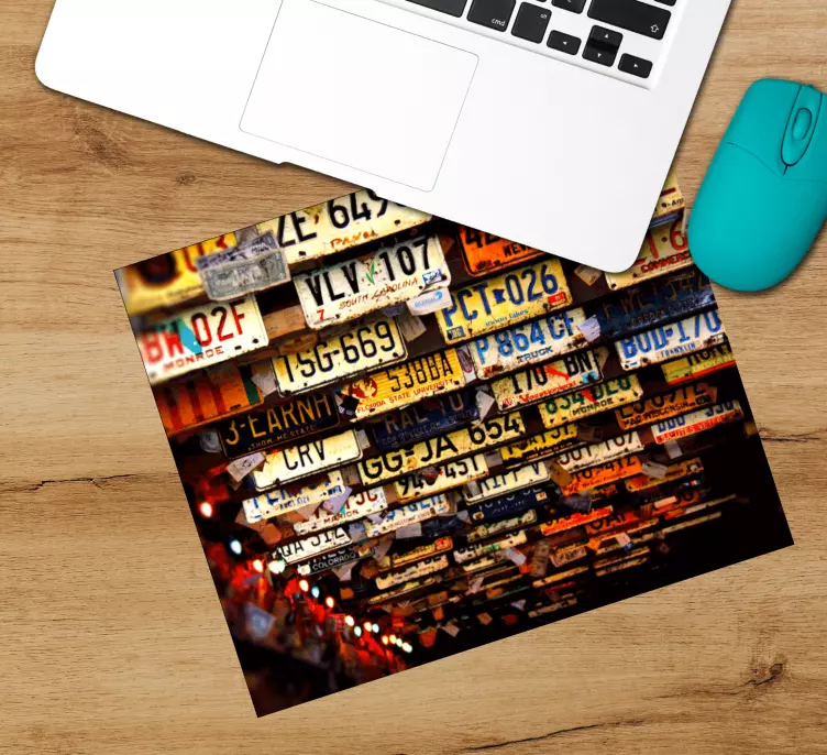 Tappetino mouse originale targhe colorate - TenStickers