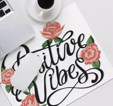 Tappetino mouse con frase Vibrazioni positive - TenStickers