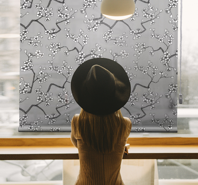 Tenda a rullo alberi con rami e fiori - TenStickers