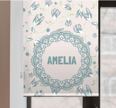 Tenda a rullo camera ragazzi con delicato motivo floreale - TenStickers