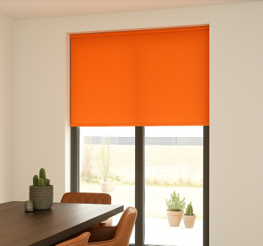 Tenda a rullo sala da pranzo monocolore arancione bruciato - TenStickers
