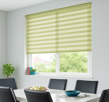 Tenda a rullo sala da pranzo motivo a strisce color oliva - TenStickers