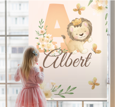 Tenda a rullo cameretta leone baby con nome e iniziale - TenStickers