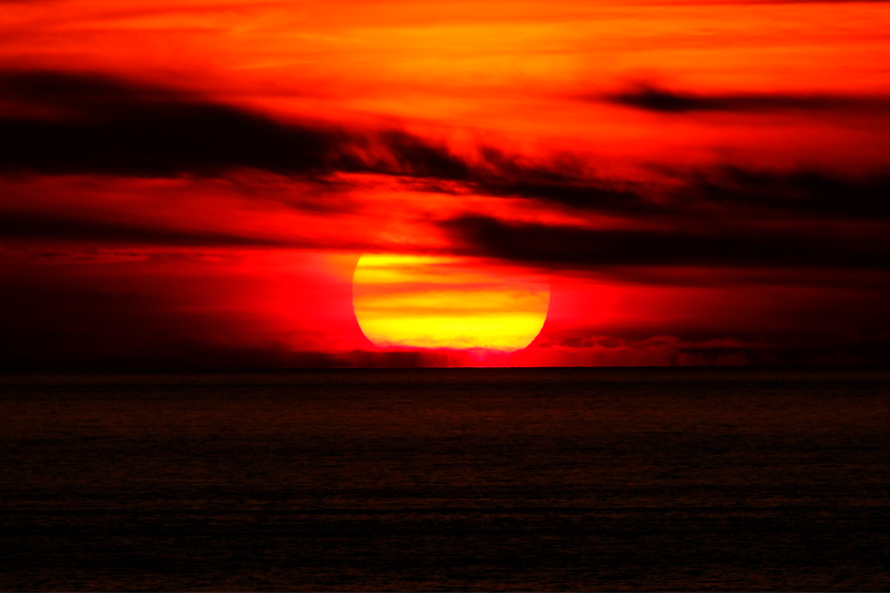 Tovaglietta americana elegante tramonto sull'oceano - TenStickers