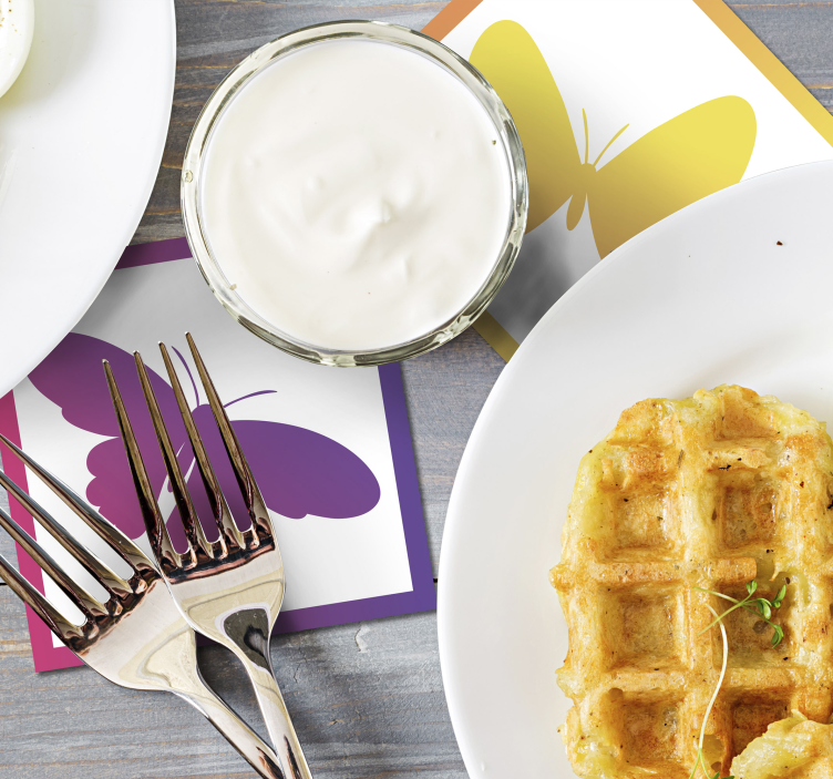 Sottobicchieri moderno silhouette di farfalle colorate - TenStickers