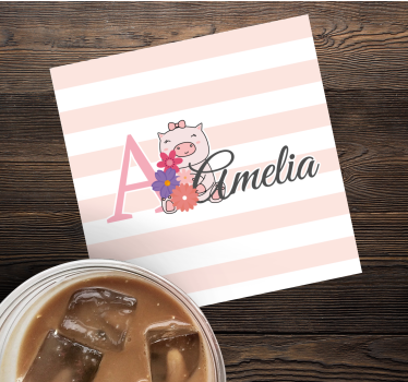 Sottobicchieri personalizzabile maialino giocoso con fiori - TenStickers