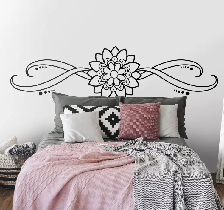 Adesivo decorativo elegante accento floreale - TenStickers