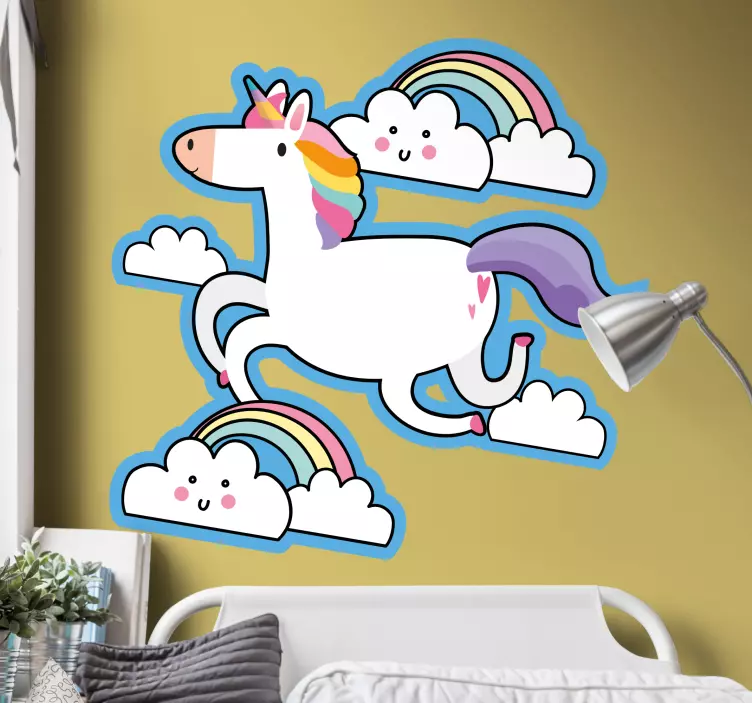 Adesivo per bambini unicorno che corre tra le nuvole - TenStickers