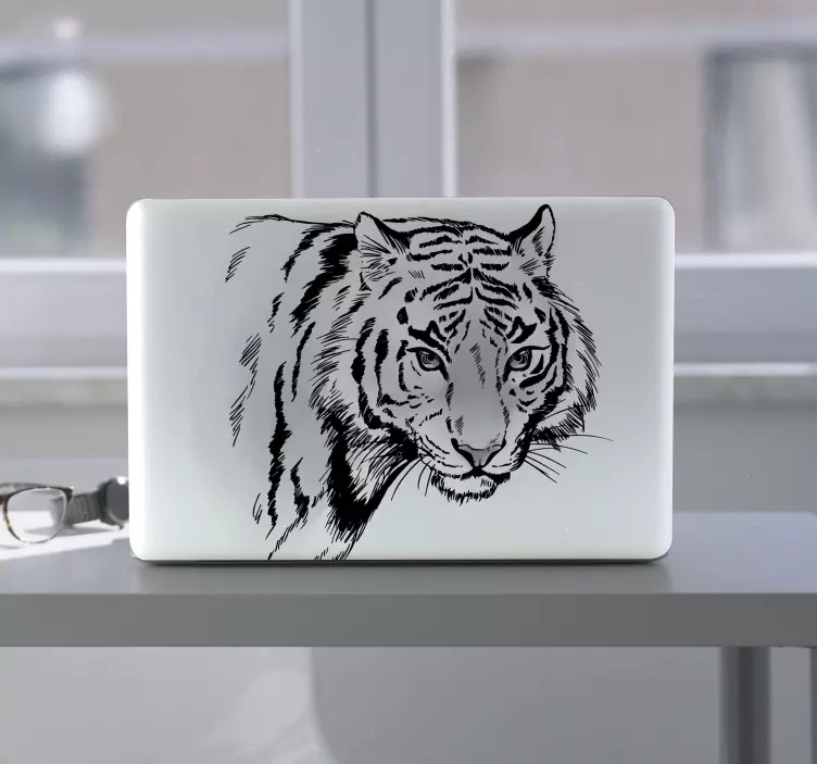 Adesivo per laptop ritratto di tigre feroce - TenStickers