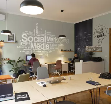 Adesivo decorativo Think Bigger - TenStickers