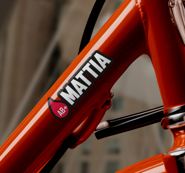 Adesivi bici bandiera con nome gruppo sanguigno - TenStickers