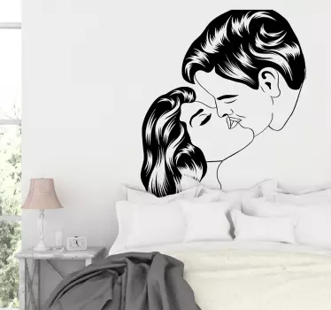 Adesivo decorativo disegno coppia bacio - TenStickers