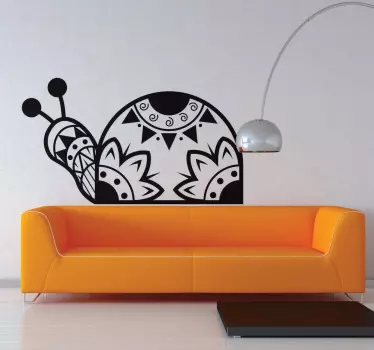 Wall sticker lumaca etnica - TenStickers