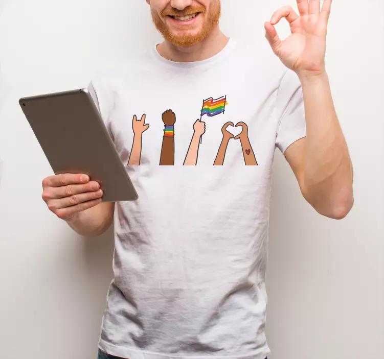 Maglietta alzando le mani orgogliose - TenStickers