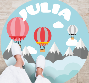 Tappeto vinile per bambini montagne e palloncini con nome - TenStickers