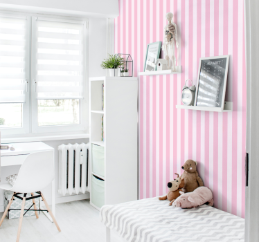 Parato a strisce interni a righe rosa - TenStickers